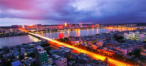 黄龙景区有什么景点（黄龙景区有什么景点好玩）